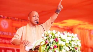 UP: योगी सरकार ने की नेपाल सीमा पर अवैध मदरसों, मस्जिदों और मजारों के खिलाफ कार्रवाई।