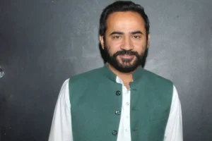 Meet Hayer का बड़ा हमला – ” Akali Dal ने Punjab को कर्ज़ में डुबोया, हमने विकास किया”