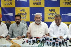 Lalchand Kataruchak का BJP – Congress पर हमला – कहा, “Punjab की अनख बेच दी गई है Delhi Durbar को”