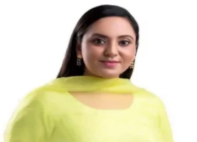 AAP  ने बदला महिला विंग का नेतृत्व: अमनदीप कौर बनीं नई प्रधान, प्रीति मल्होत्रा को हटाया गया