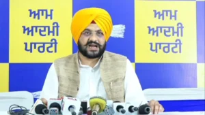 Tarunpreet Sondh का बड़ा हमला: “अगर हिम्मत थी तो Bittu अपने परिवार से किसी को मैदान में क्यों नहीं उतारा?”