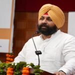 Punjab  के स्कूलों में ऑनलाइन ट्रैकर सिस्टम शुरू: बच्चों की गैरहाजिरी पर पेरेंट्स को आएगा मैसेज, शिक्षा मंत्री ने समर्थ प्रोजेक्ट किया लॉन्च