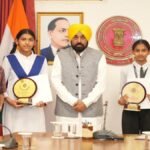 पंजाब में ‘शिक्षा क्रांति’ का असर, आठवीं के नतीजों में बेटियों का जलवा; टॉप 20 में से 19 स्थानों पर जमाया कब्जा