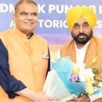 मैं ‘AAP’ का हूं… नहीं छोड़ रहा पार्टी; राजेंद्र गुप्ता वापस आएंगे, मंत्री संजीव अरोड़ा का दावा