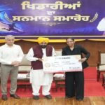 पंजाब के खिलाड़ियों ने दुनिया भर में तिरंगे का मान बढ़ाया, मुख्यमंत्री भगवंत सिंह मान द्वारा पुरस्कार और इनामी राशि से खिलाड़ियों का सम्मान