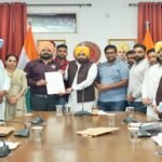 CM भगवंत सिंह मान ने आदर्श स्कूलों के शिक्षकों के वेतन में 120 प्रतिशत से अधिक बढ़ोतरी करने को दी मंजूरी