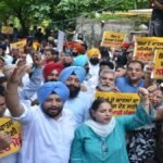 1984 के सिख विरोधी दंगों के दोषी सज्जन कुमार को श्रद्धांजलि देने वाले भाजपा नेताओं के खिलाफ आम आदमी पार्टी ने पूरे पंजाब में किया विरोध प्रदर्शन